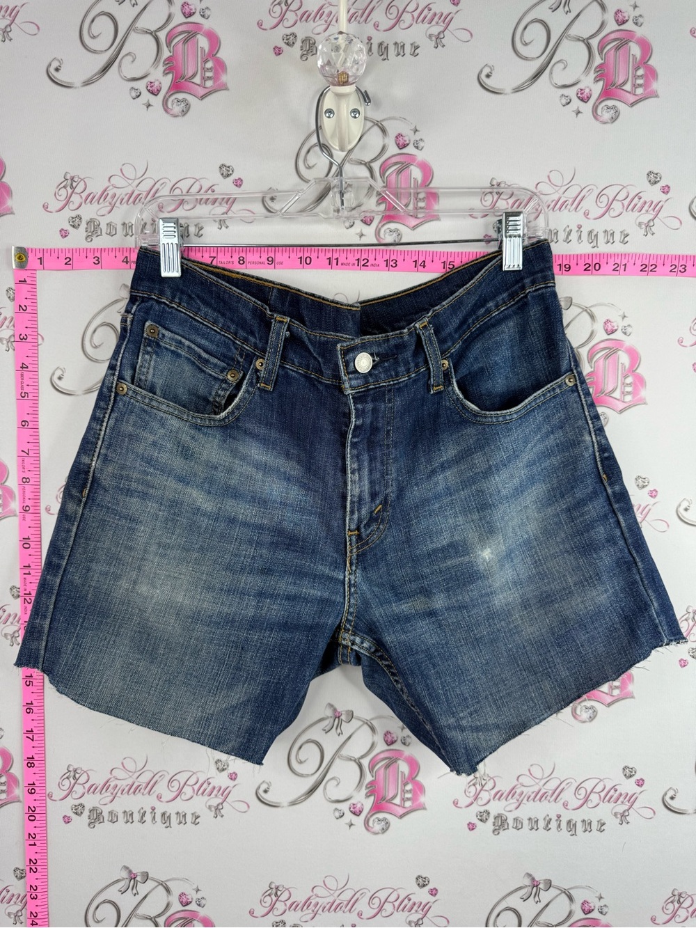 Levi's shorts Blue Washed Denim Women's Shorts w31 L32